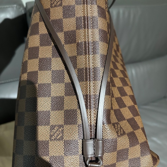 Louis Vuitton Neverfull GM - Picture 9 of 11